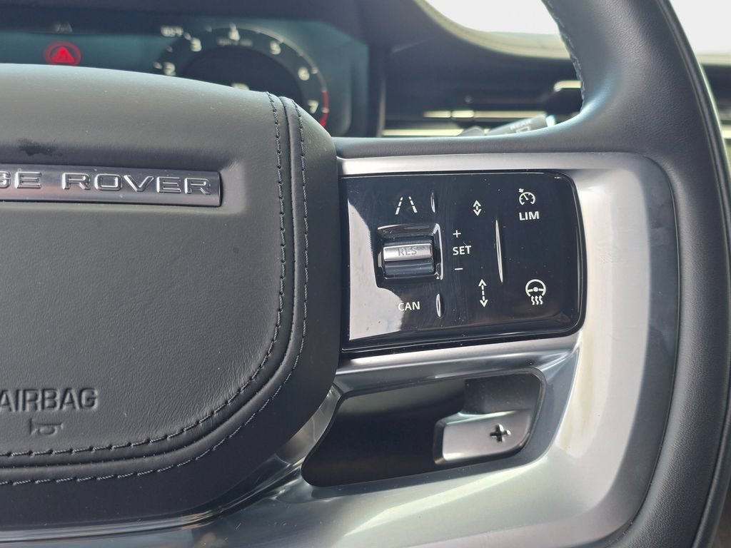 Certified 2025 Land Rover Range Rover Autobiography AWD/4WD image 21