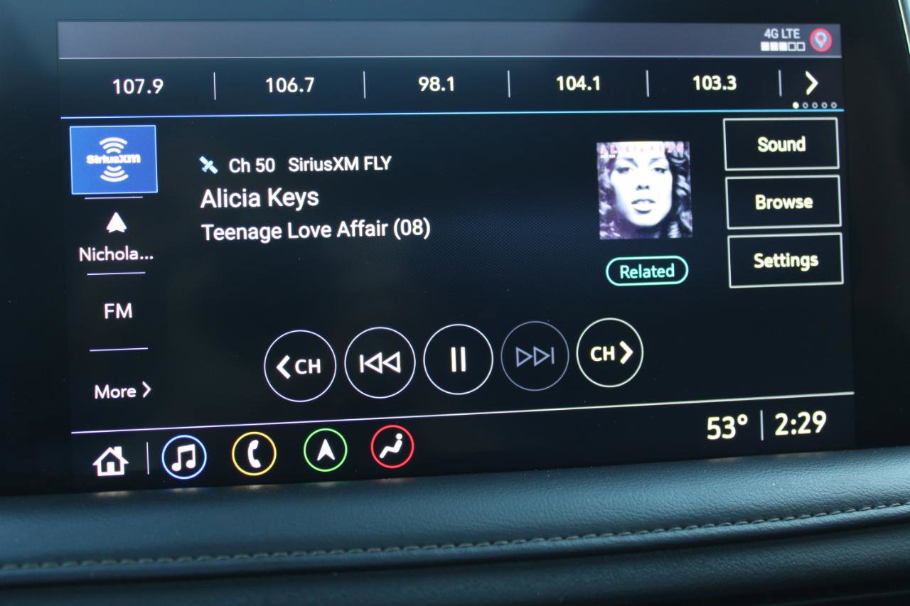 Used 2021 Chevrolet Tahoe High Country w/ Premium Package image 31