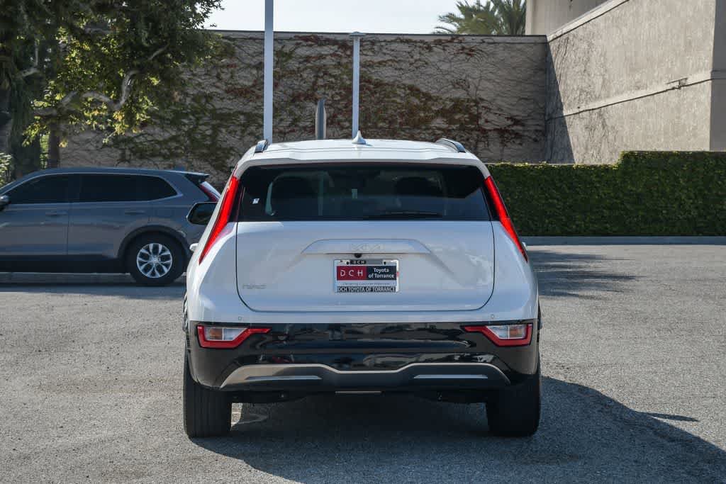 Used 2024 Kia Niro Wind FWD image 8