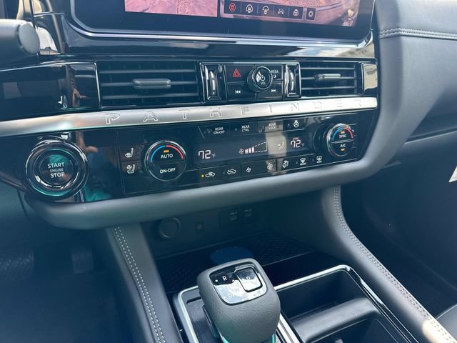 New 2026 Nissan Pathfinder Platinum w/ Cargo Package AWD/4WD image 36
