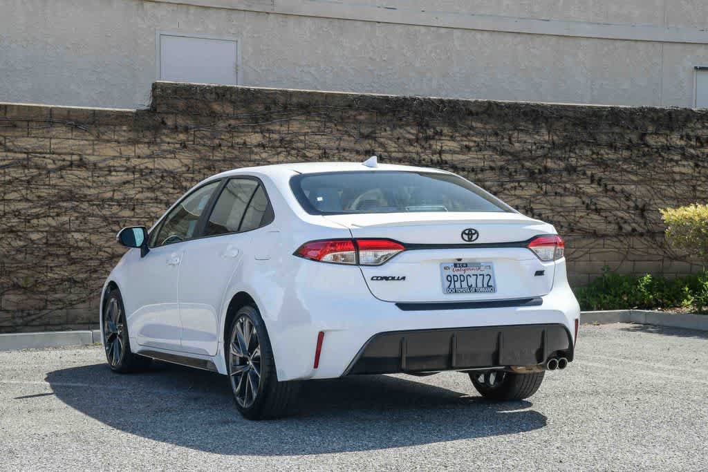 Used 2025 Toyota Corolla SE image 9