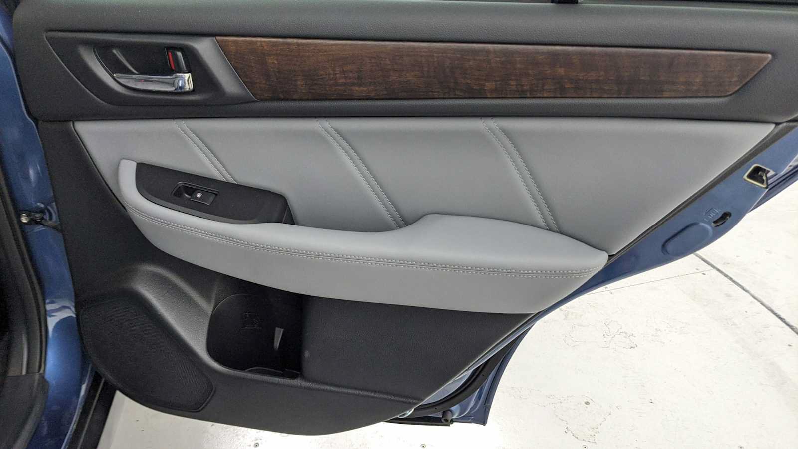 Used 2019 Subaru Outback 2.5i Limited AWD/4WD image 27