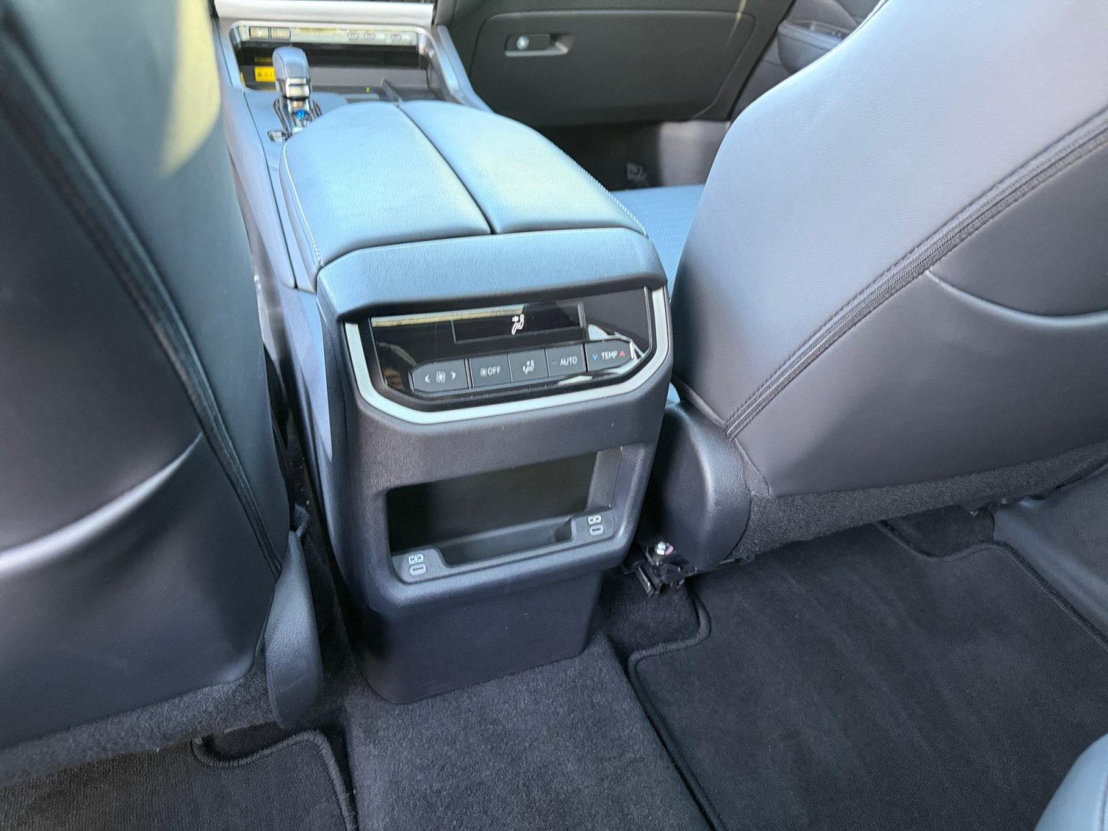 Used 2026 Lexus TX 350 AWD w/ Technology Package image 31