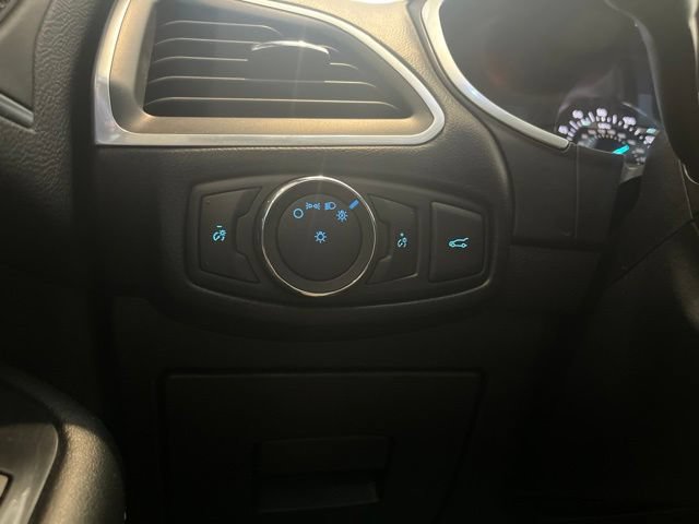 Used 2016 Ford Edge Sport w/ Equipment Group 401A AWD/4WD image 15