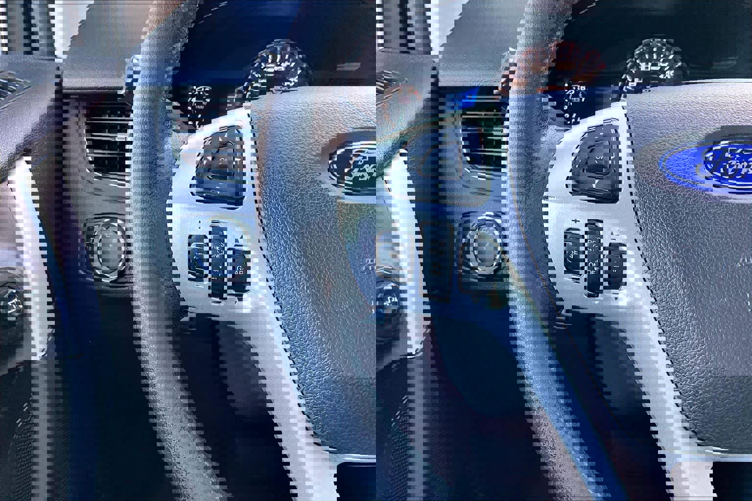 Used 2014 Ford Edge Limited w/ Equipment Group 302A image 24