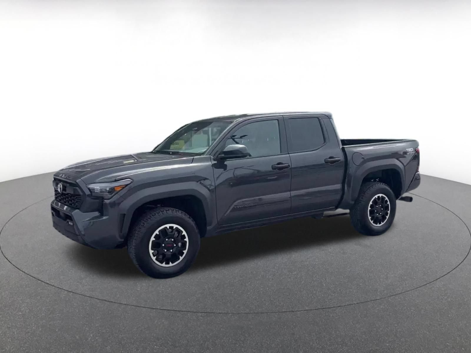 Used 2025 Toyota Tacoma TRD Off-Road AWD/4WD image 8