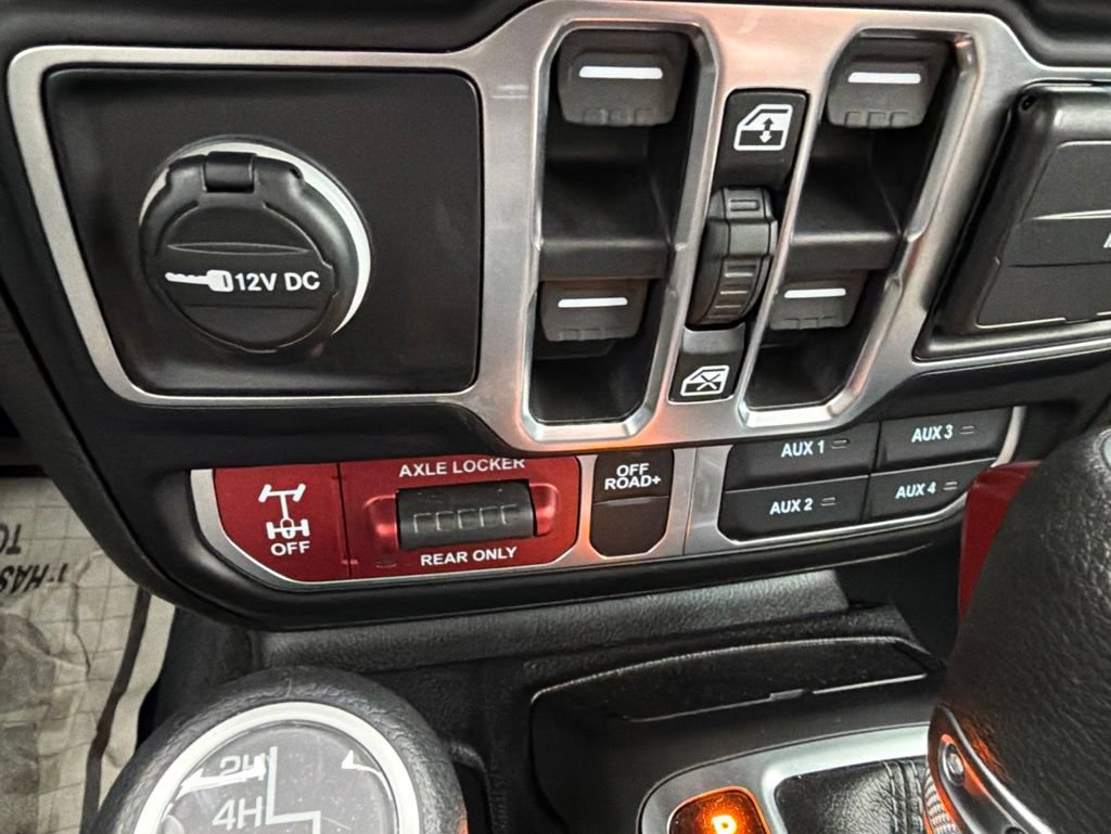 Used 2026 Jeep Gladiator Mojave AWD/4WD image 38