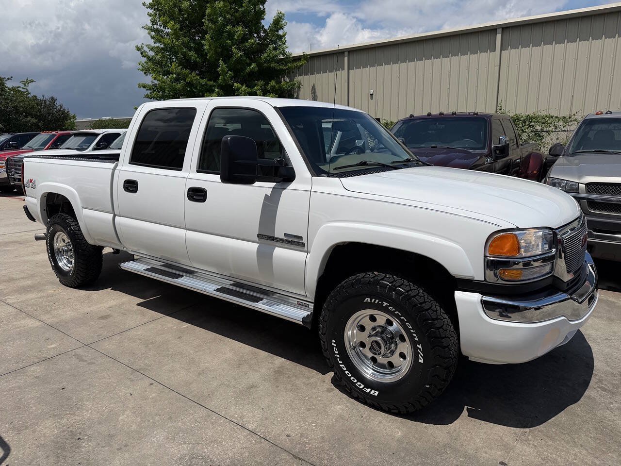 Used 2006 GMC Sierra 2500 SLE w/ Heavy-Duty Power Package AWD/4WD image 58