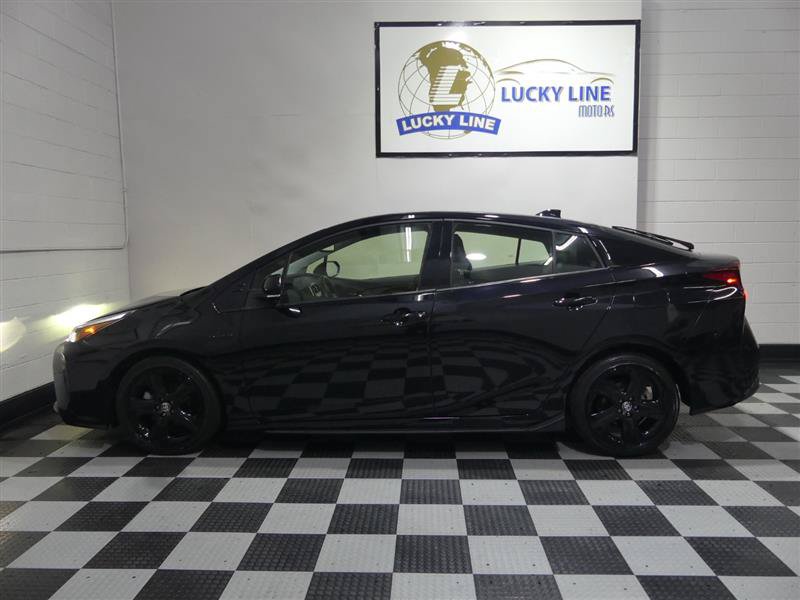 Used 2022 Toyota Prius FWD image 7