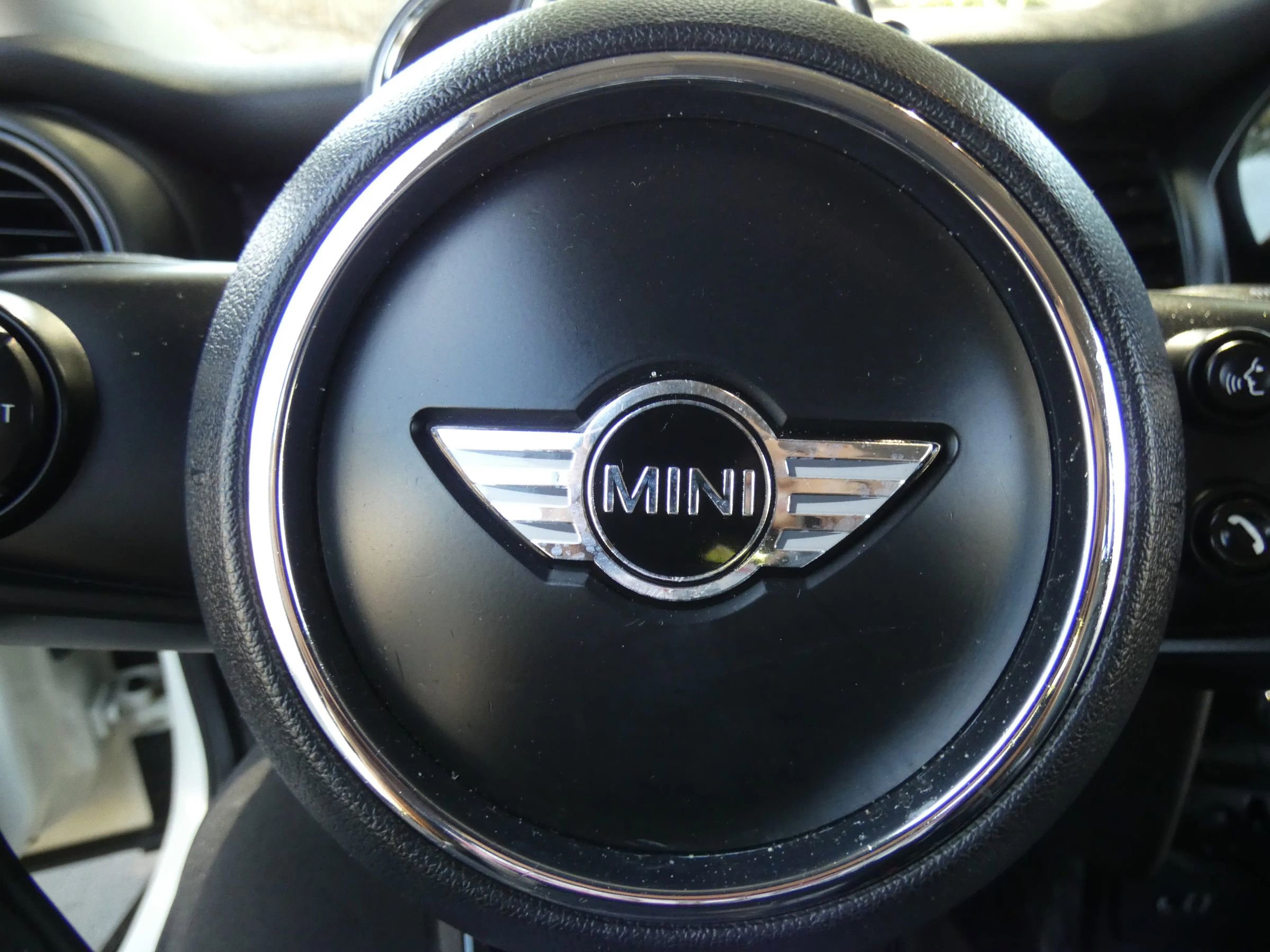 Used 2017 MINI Cooper S image 52