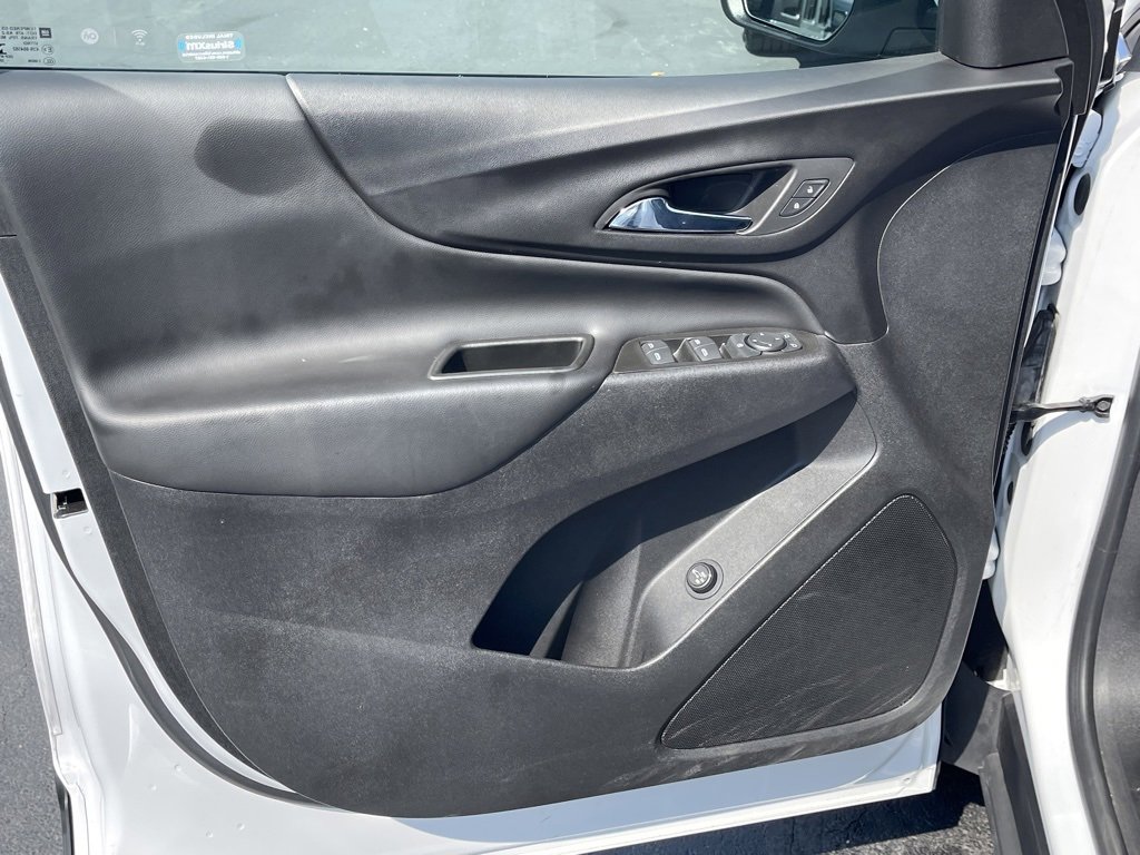 Used 2022 Chevrolet Equinox LT image 21