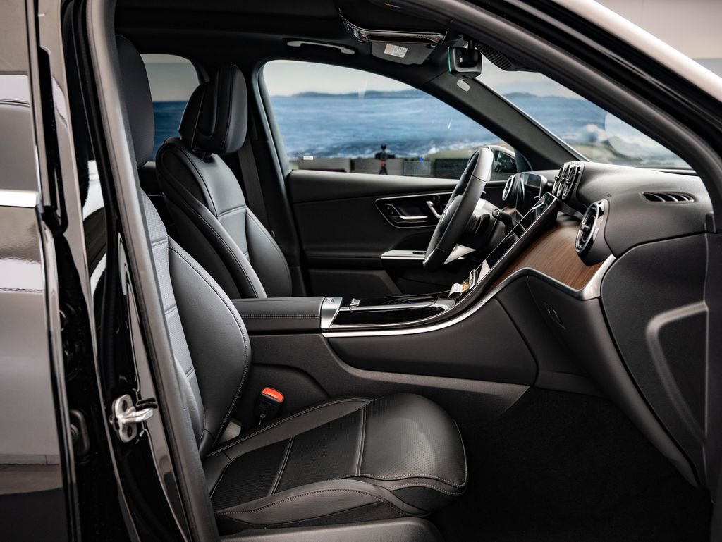 New 2026 Mercedes-Benz GLC 300 4MATIC image 25