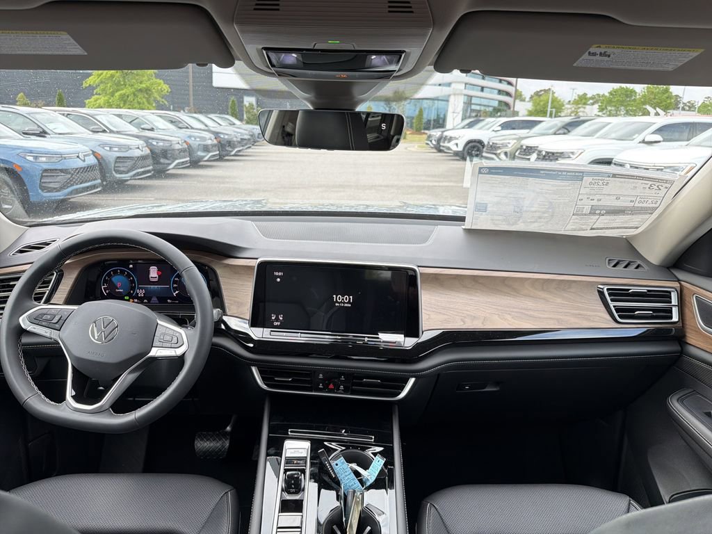 New 2026 Volkswagen Atlas SE FWD image 21