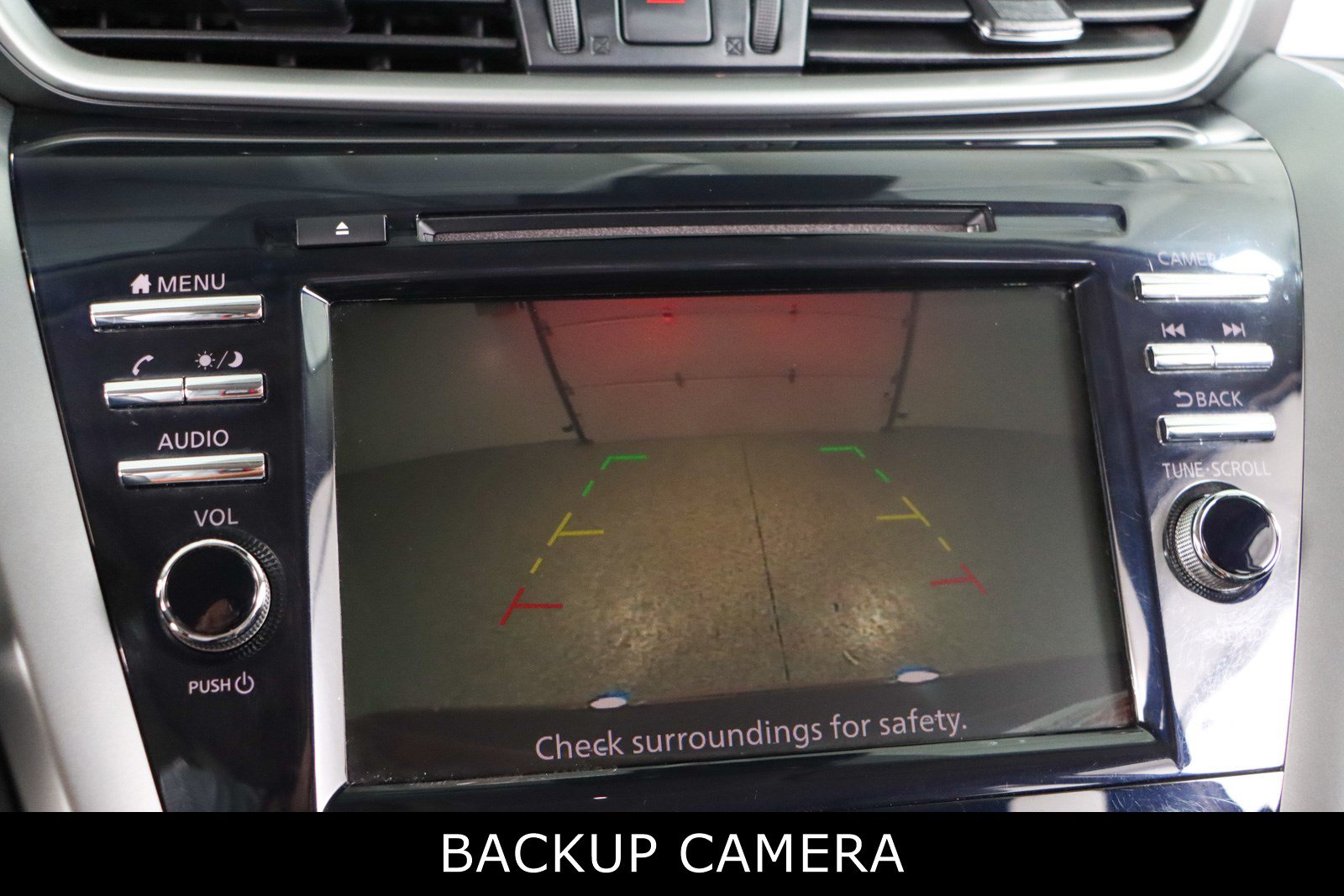 Used 2023 Nissan Murano SV AWD/4WD image 18