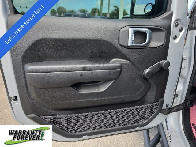 Used 2024 Jeep Wrangler Sport AWD/4WD image 15