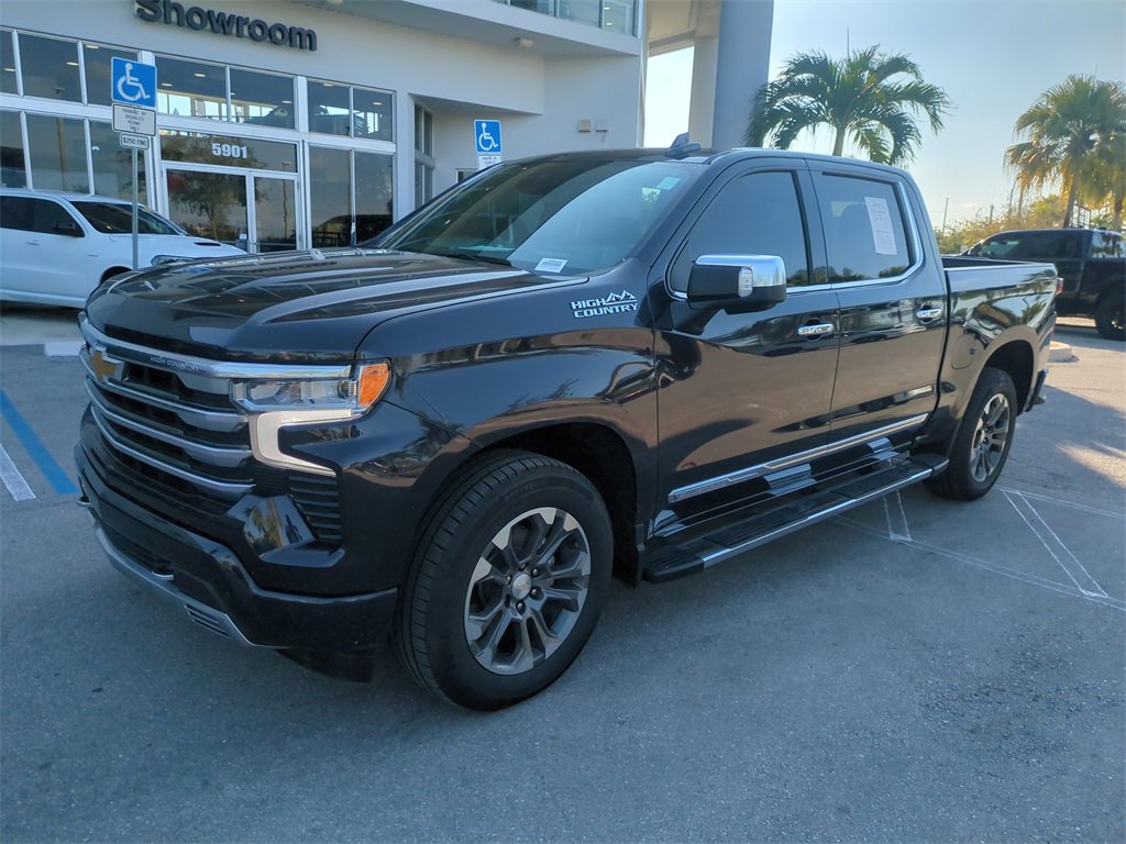 Used 2023 Chevrolet Silverado 1500 High Country w/ Technology Package image 9