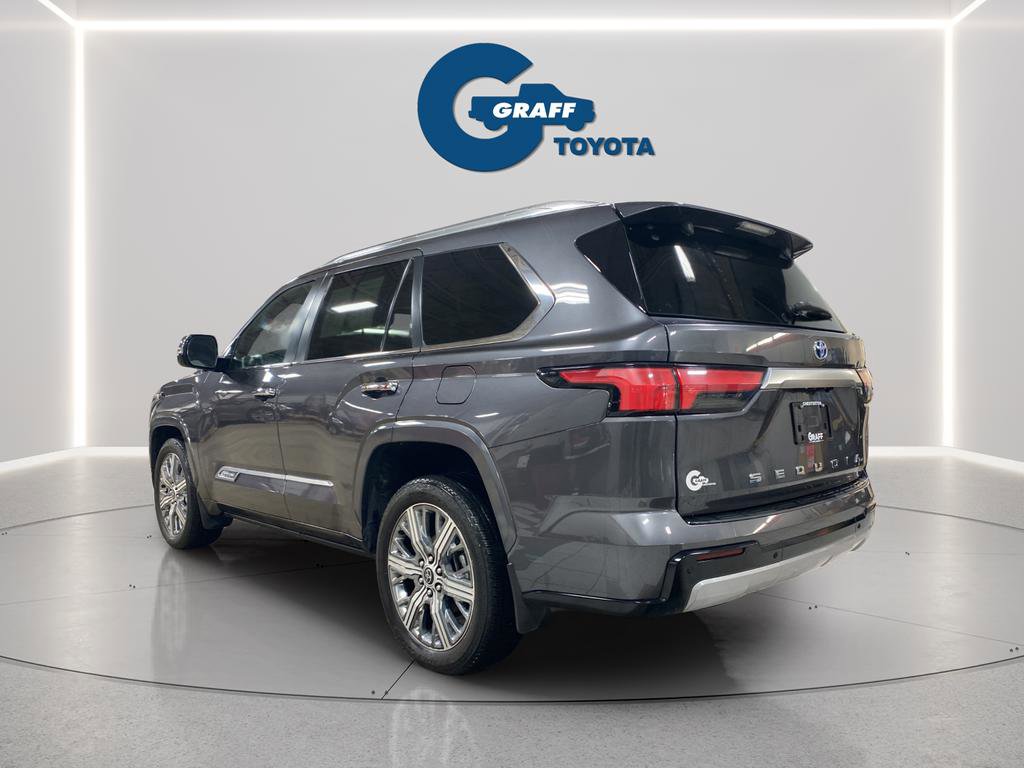 Used 2024 Toyota Sequoia Capstone image 12