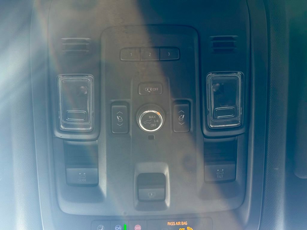 Used 2022 Chevrolet Tahoe Z71 w/ Luxury Package image 24