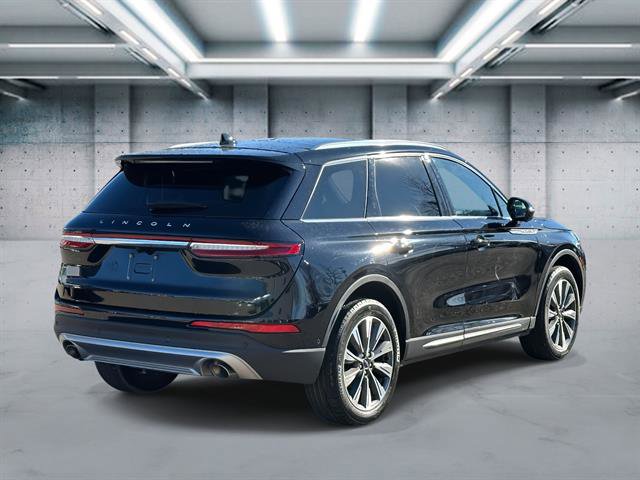 Certified 2022 Lincoln Corsair Reserve w/ Equipment Group 201A image 5