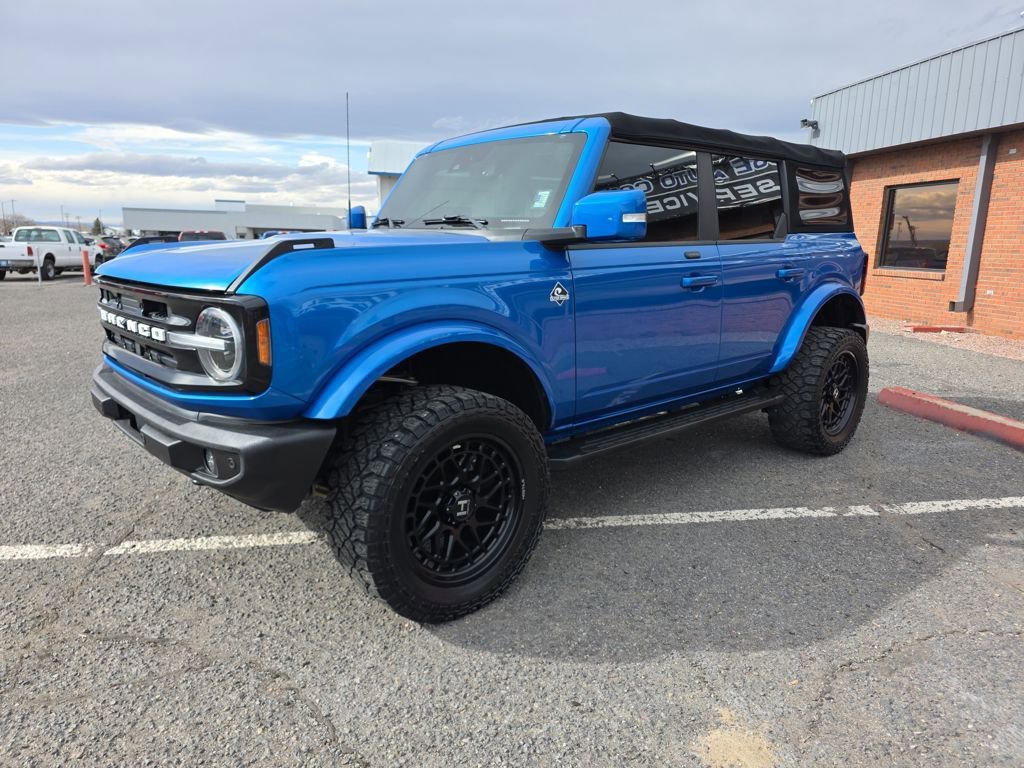 Used 2021 Ford Bronco Outer Banks AWD/4WD image 2