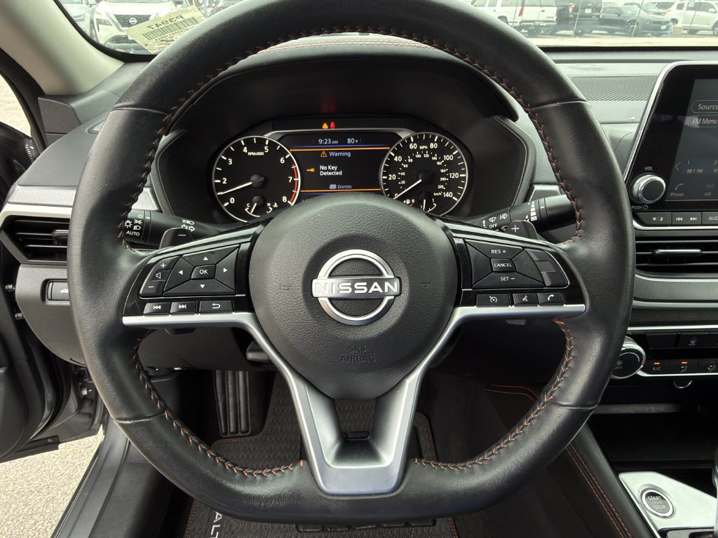 Used 2024 Nissan Altima 2.5 SR AWD/4WD image 11