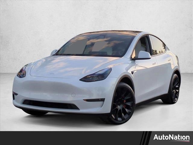 Used 2024 Tesla Model Y 2WD image 1