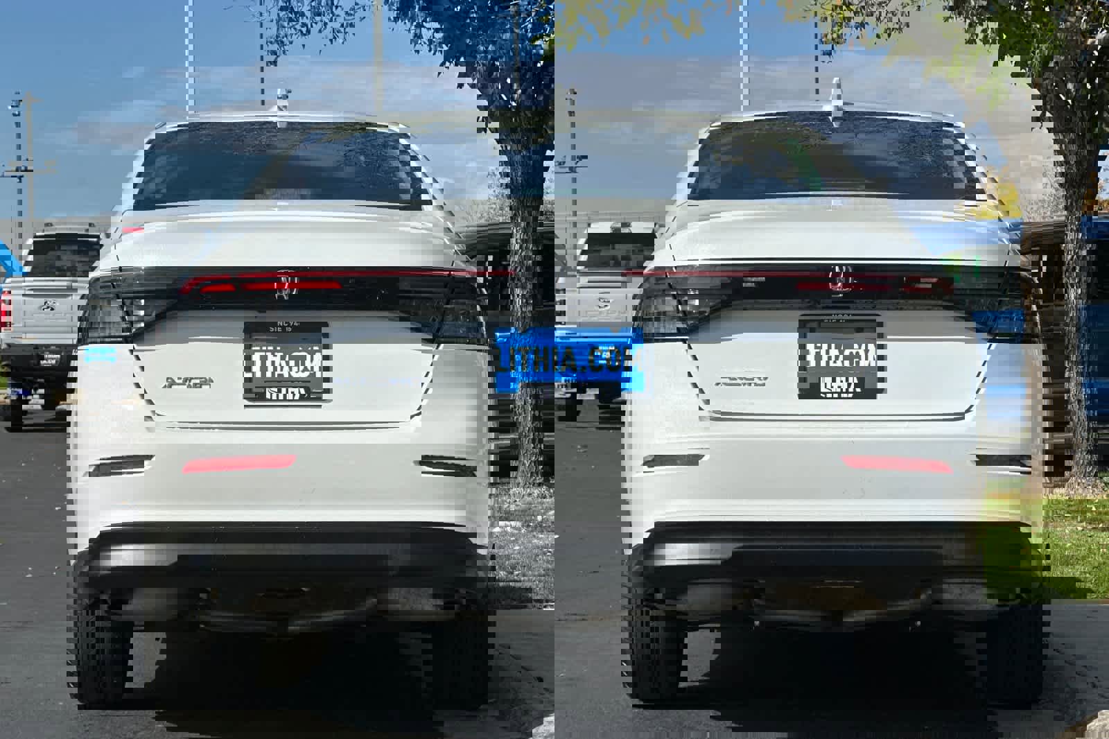 Used 2023 Honda Accord EX image 7