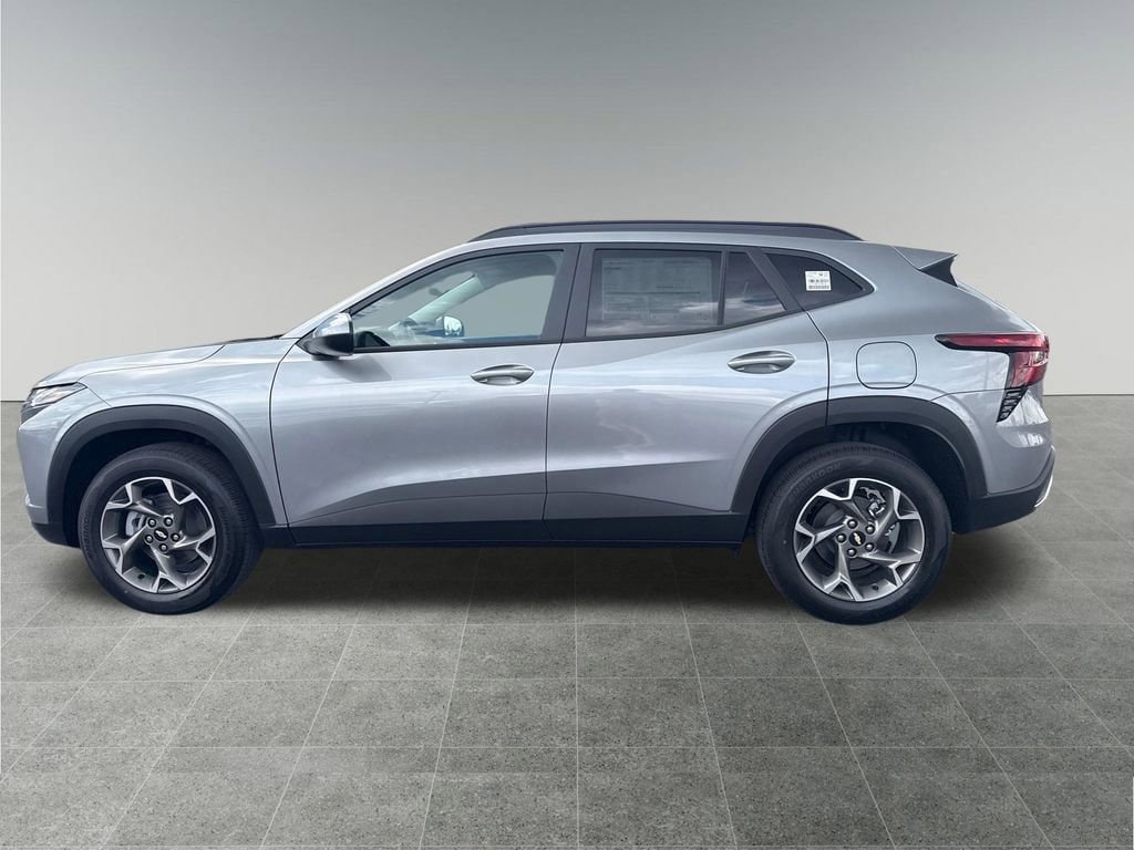 New 2026 Chevrolet Trax LT w/ Driver Confidence Package video 2