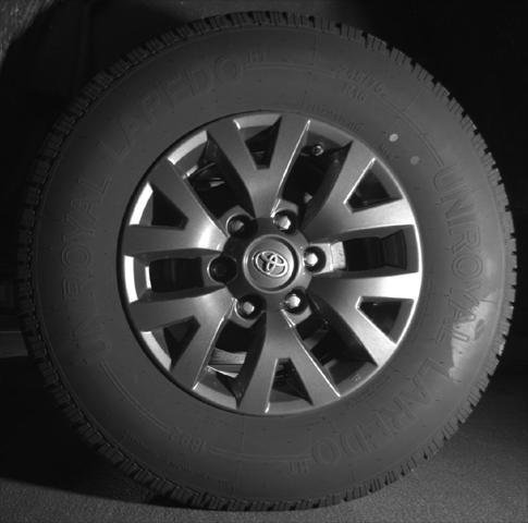 Certified 2020 Toyota Tacoma SR5 AWD/4WD image 25