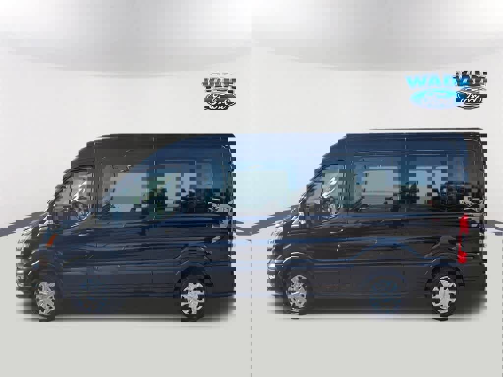 Used 2023 Ford Transit 350 XLT image 8