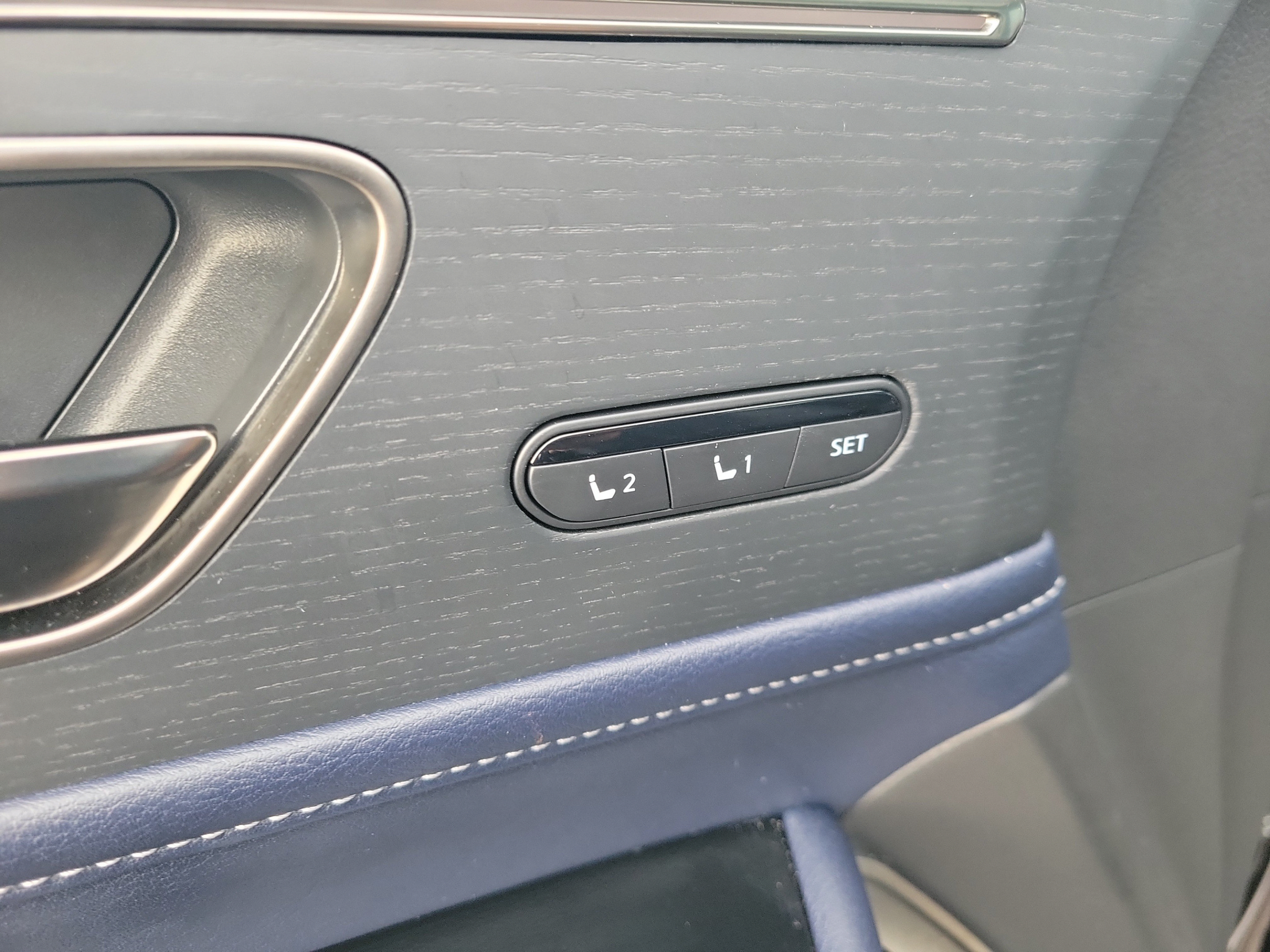 Used 2026 INFINITI QX80 4WD w/ Sport Exterior Package image 38