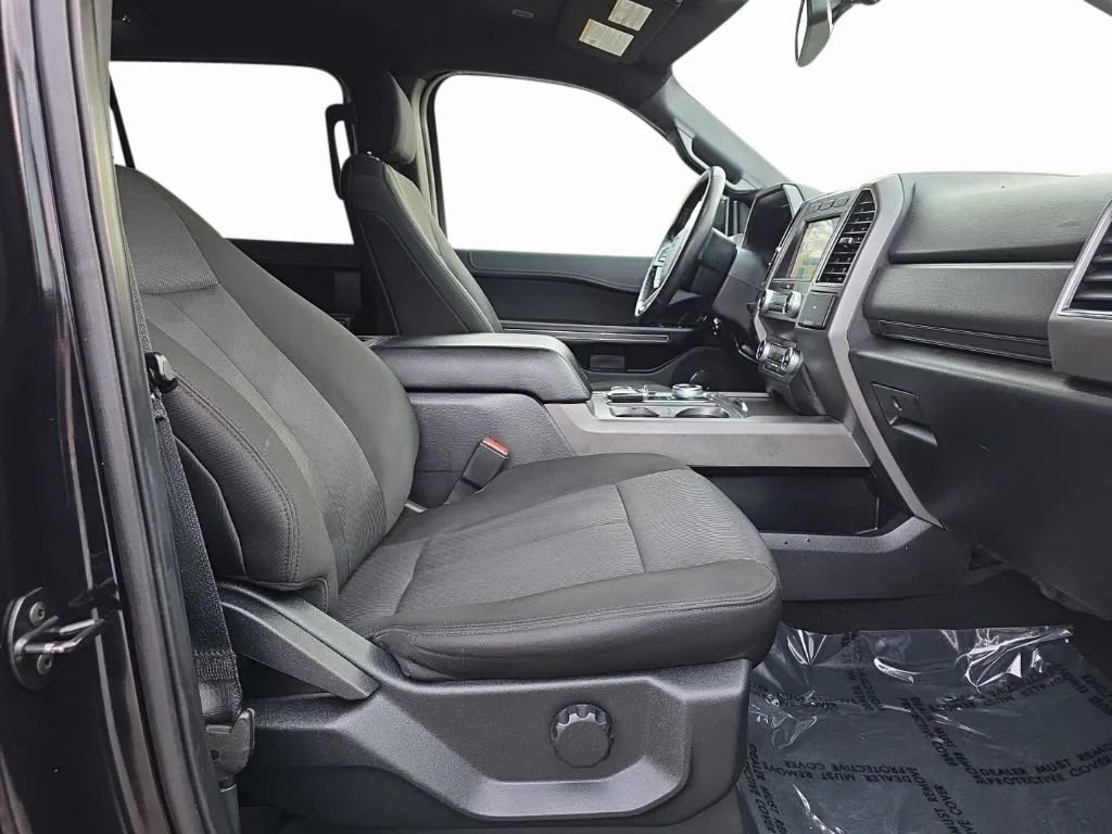 Used 2019 Ford Expedition Max XLT image 11
