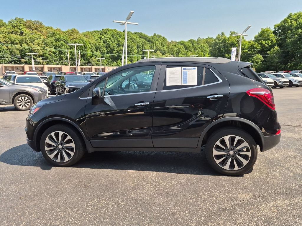 Certified 2022 Buick Encore Preferred w/ Safety Package AWD/4WD image 8