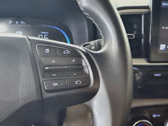 Used 2026 Hyundai Venue SEL FWD image 14