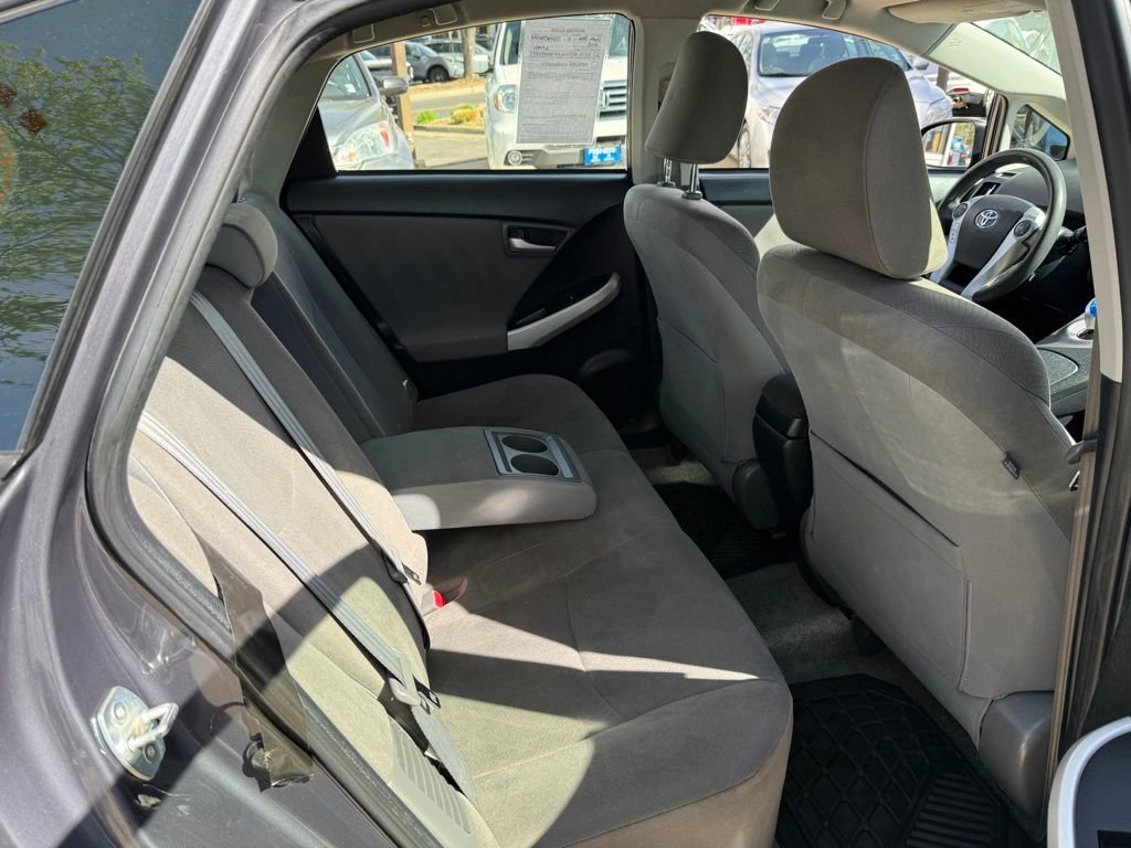 Used 2013 Toyota Prius Two image 17