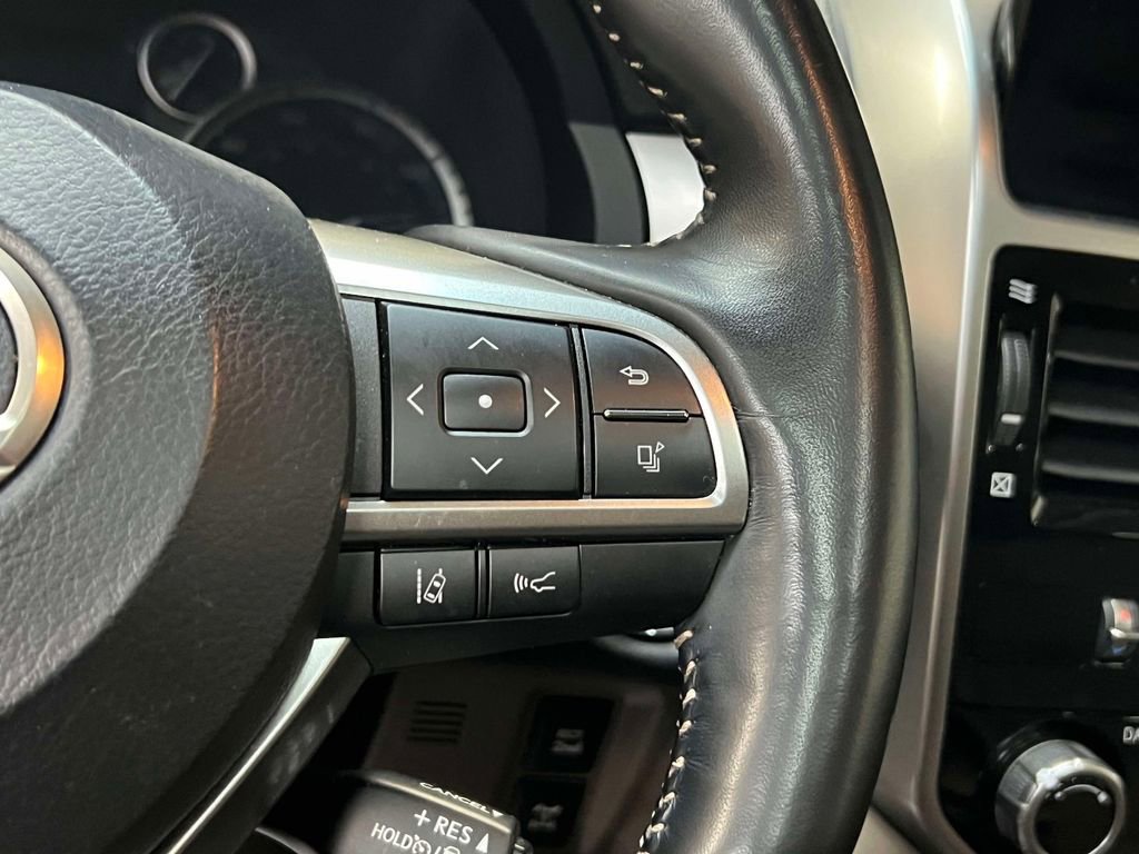 Used 2022 Lexus GX 460 Premium w/ Premium Package AWD/4WD image 23