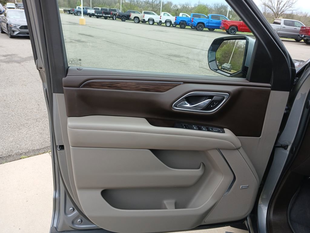 Used 2021 Chevrolet Tahoe LT image 23