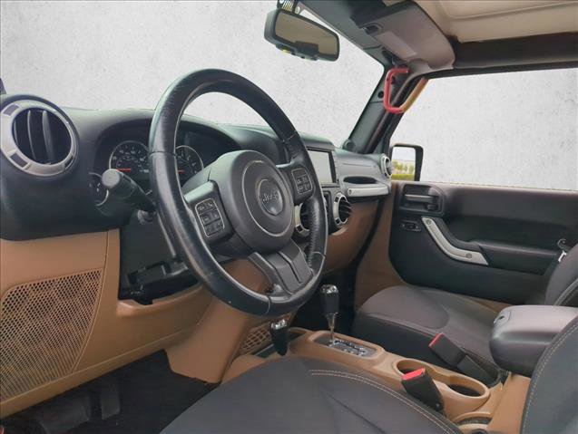 Used 2014 Jeep Wrangler Unlimited Sahara w/ Connectivity Group image 5