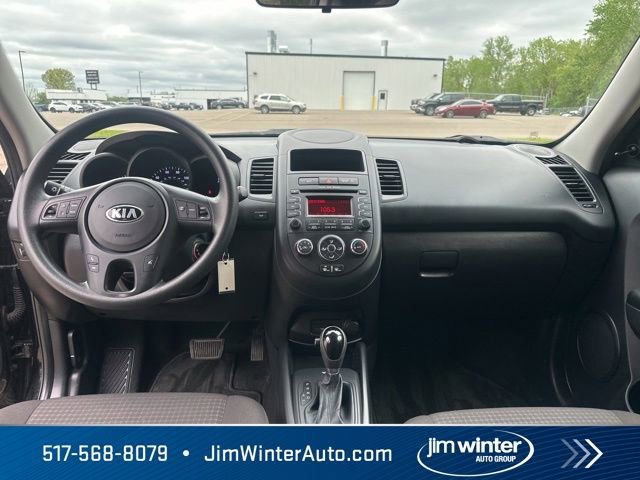 Used 2013 Kia Soul FWD image 19