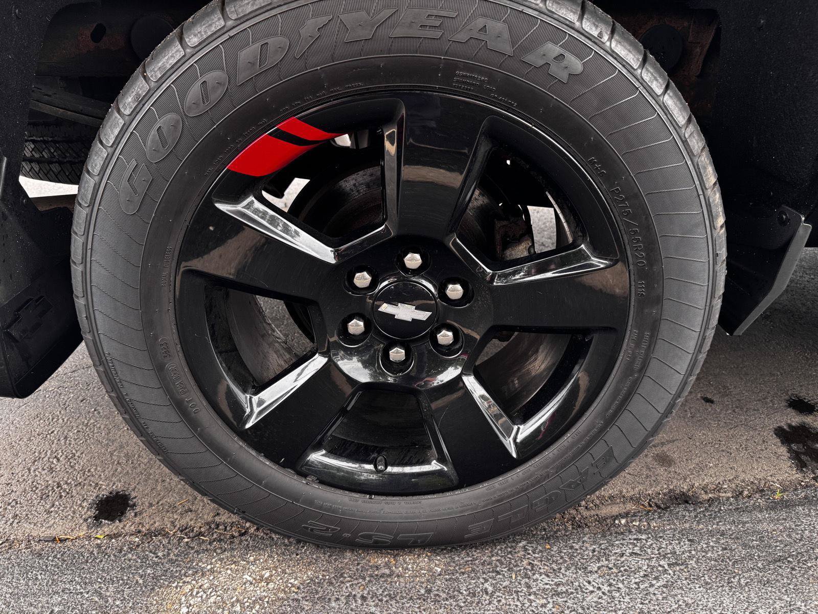 Certified 2017 Chevrolet Silverado 1500 LTZ Z71 w/ Redline Edition AWD/4WD image 8