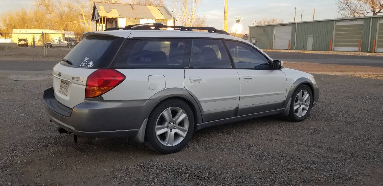 Used 2005 Subaru Outback 2.5XT AWD/4WD image 3