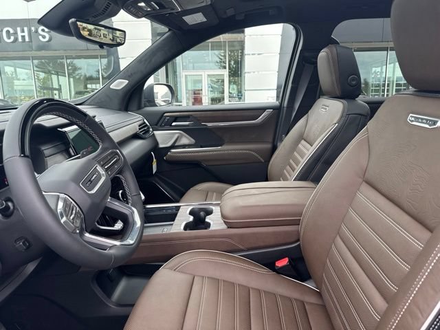 New 2027 GMC Acadia Denali Ultimate w/ LPO, Black Badging Package AWD/4WD image 10