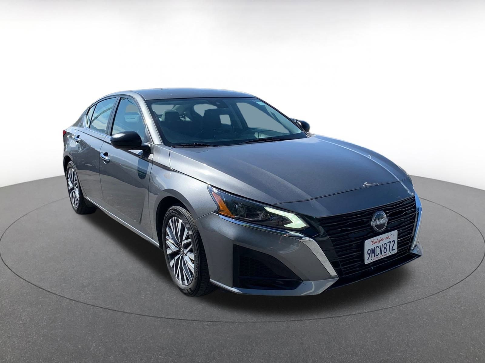 Used 2024 Nissan Altima 2.5 SV