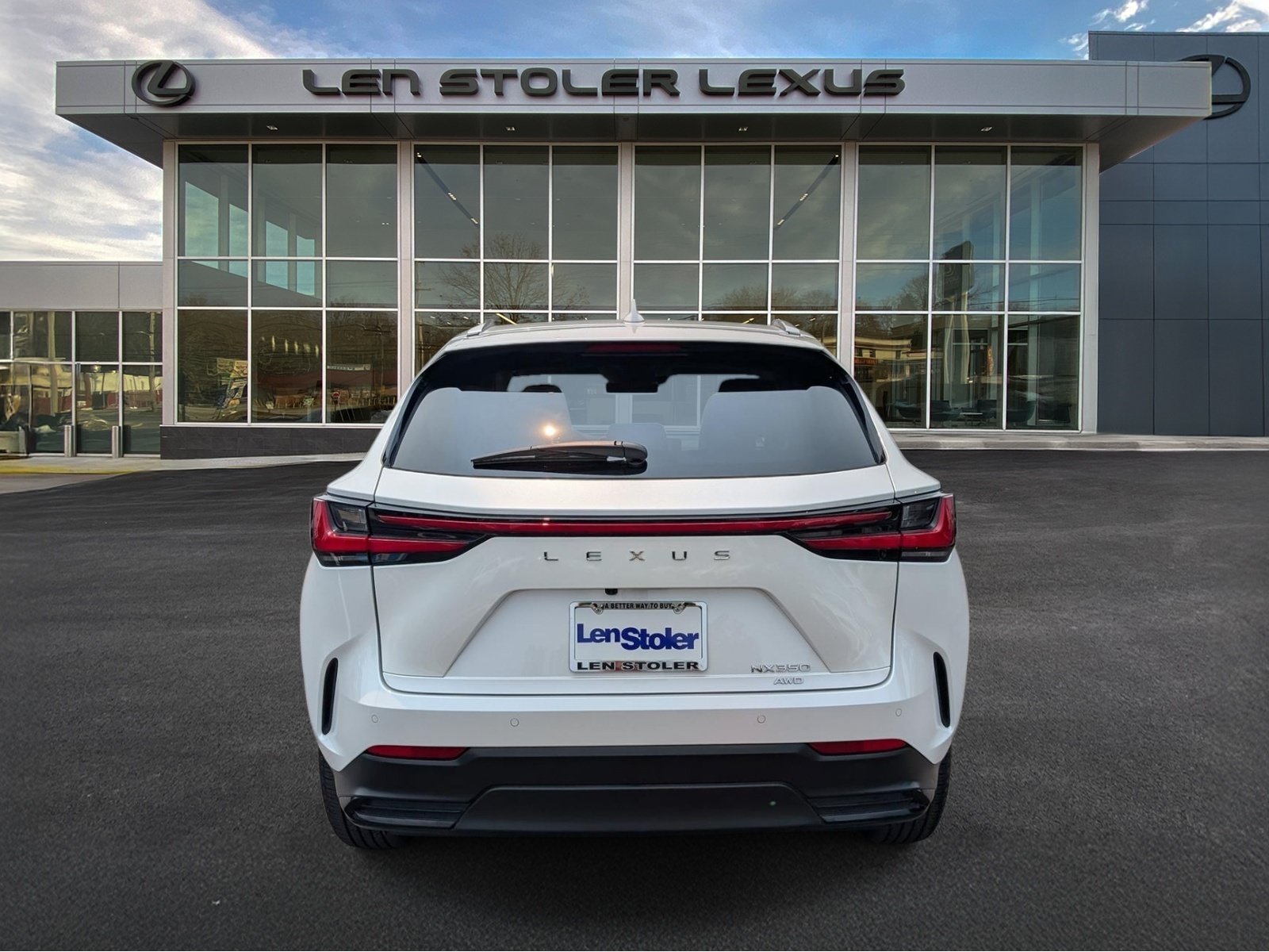 Certified 2025 Lexus NX 350 AWD w/ Accessory Package (2T) image 4
