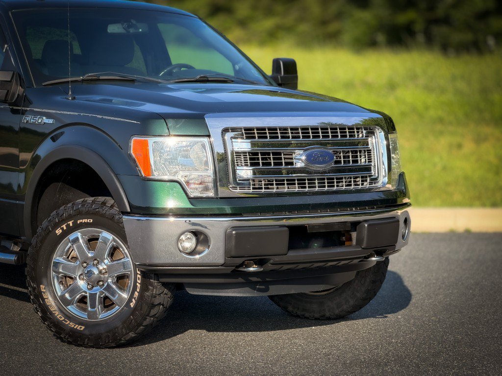 Used 2014 Ford F150 XLT w/ Equipment Group 302A Luxury AWD/4WD image 10