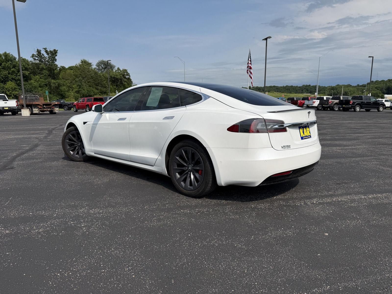 Used 2019 Tesla Model S Long Range AWD/4WD image 8