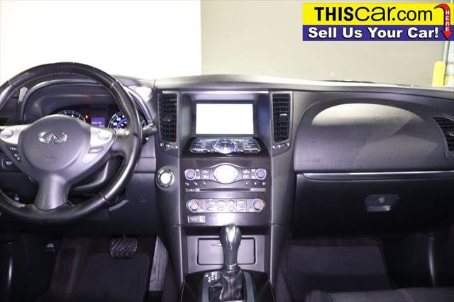 Used 2017 INFINITI QX70 AWD image 25