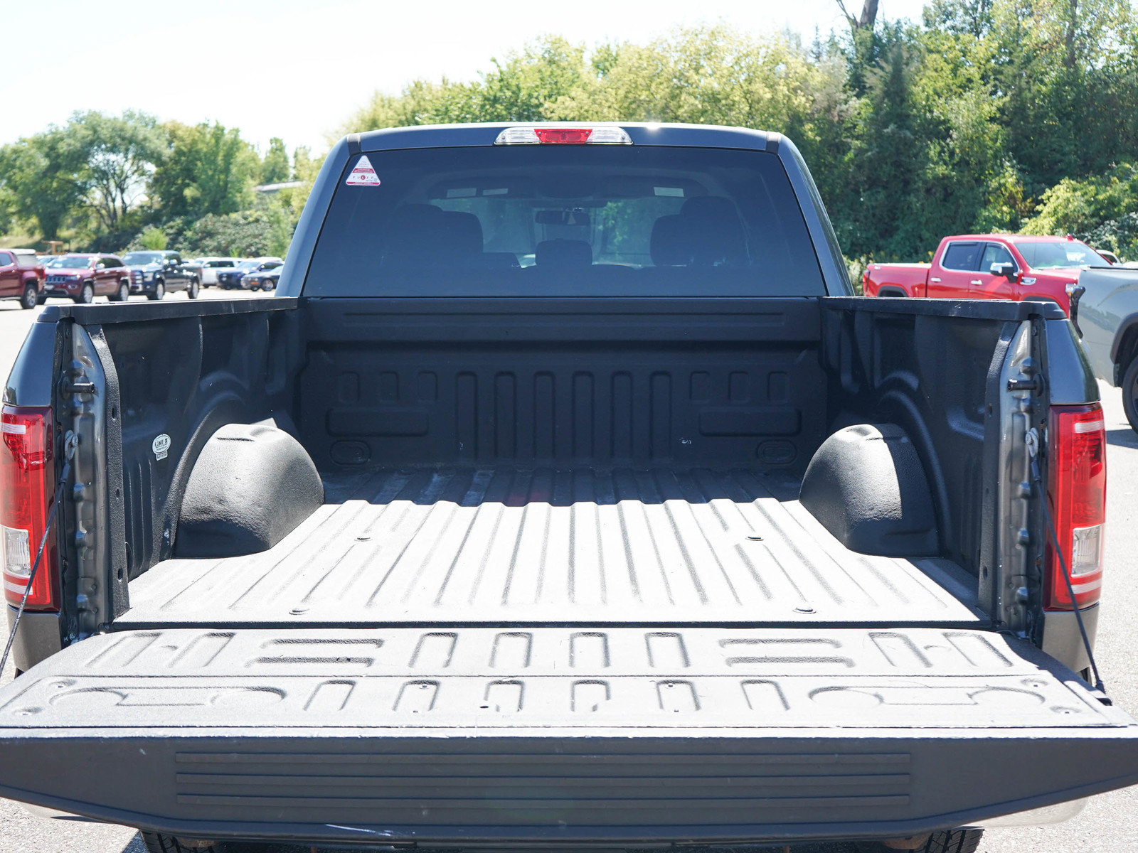 Used 2016 Ford F150 XLT w/ Trailer Tow Package AWD/4WD image 16
