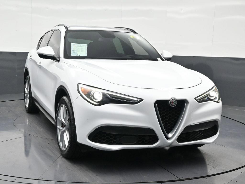 Used 2019 Alfa Romeo Stelvio Ti Sport w/ Quick Order Package 22S Sport image 8