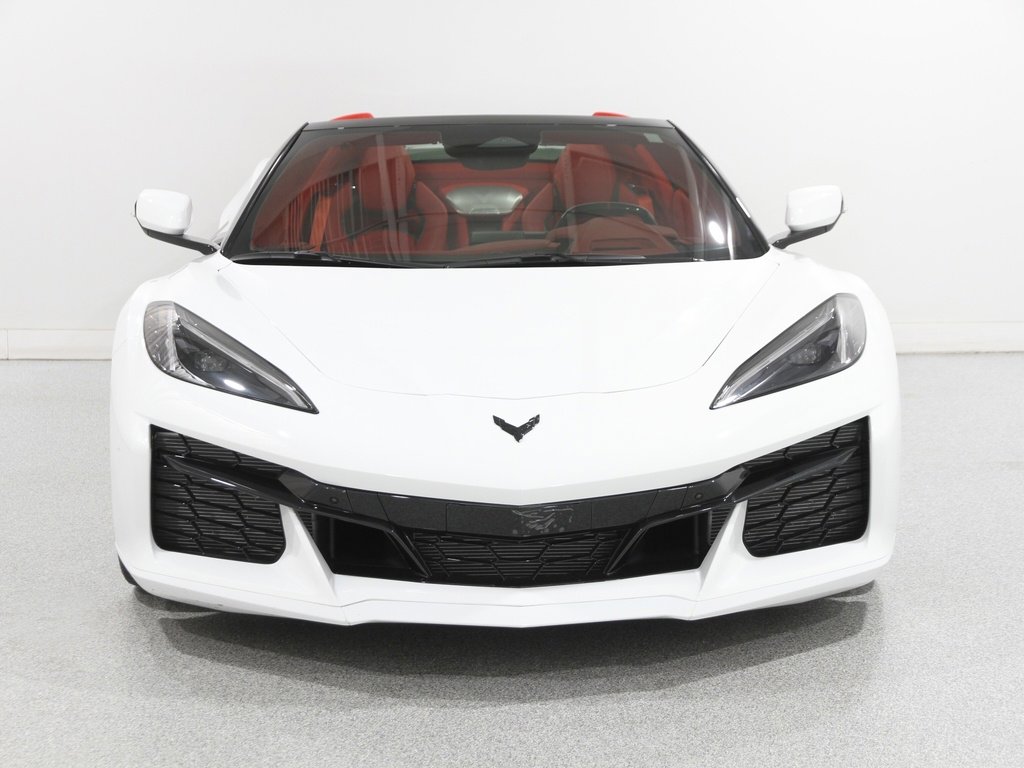 Used 2024 Chevrolet Corvette Z06 image 3